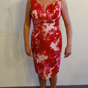 Abstract Pattern Sleeveless Sheath Dress